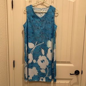 Tropical Floral Silky Dress Women’s Size M Blue Pull On Lightweight Material
